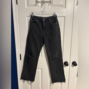 90’s straight leg black denim jeans. Brand is Garage and size is 05 or 27.
